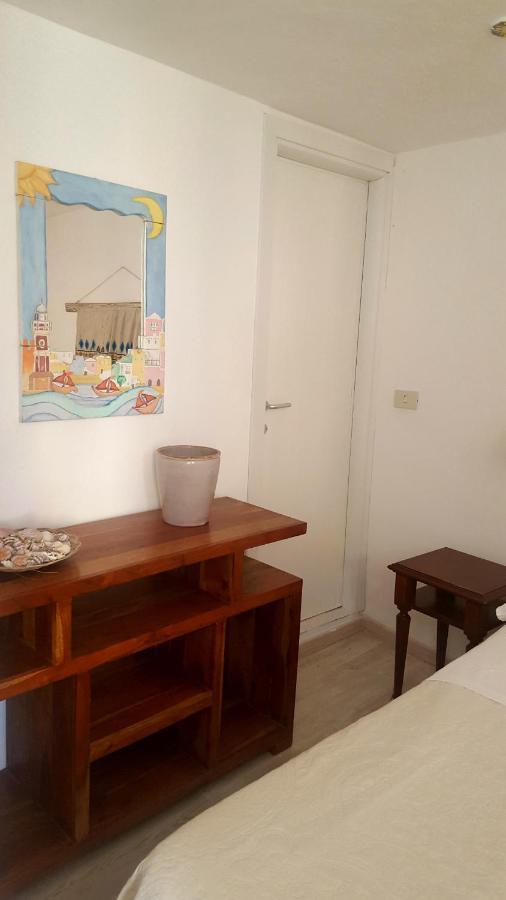 La Casa Sugli Archi Hotel Ponza Kültér fotó